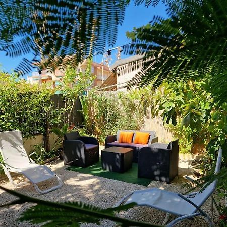Oscar'S Chillout House By The Beach 圣波拉 外观 照片